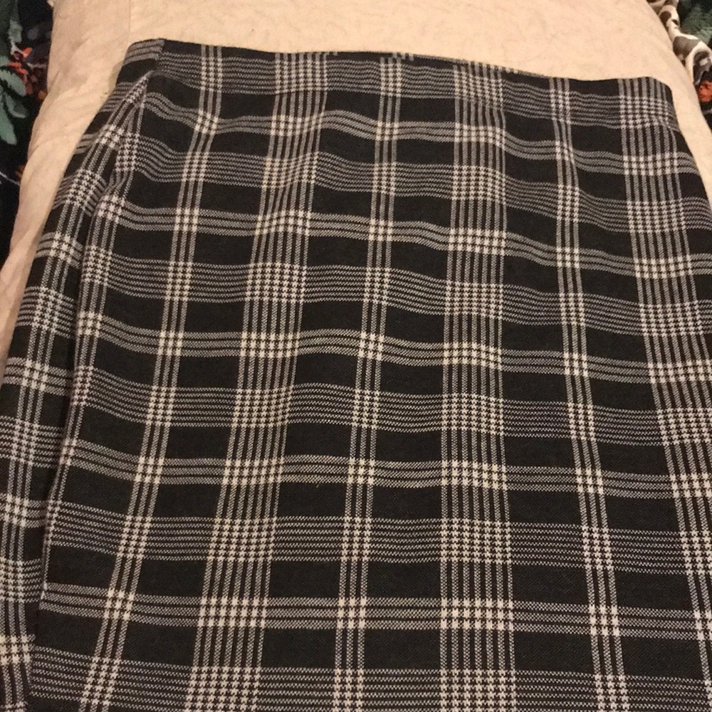 mini skirt